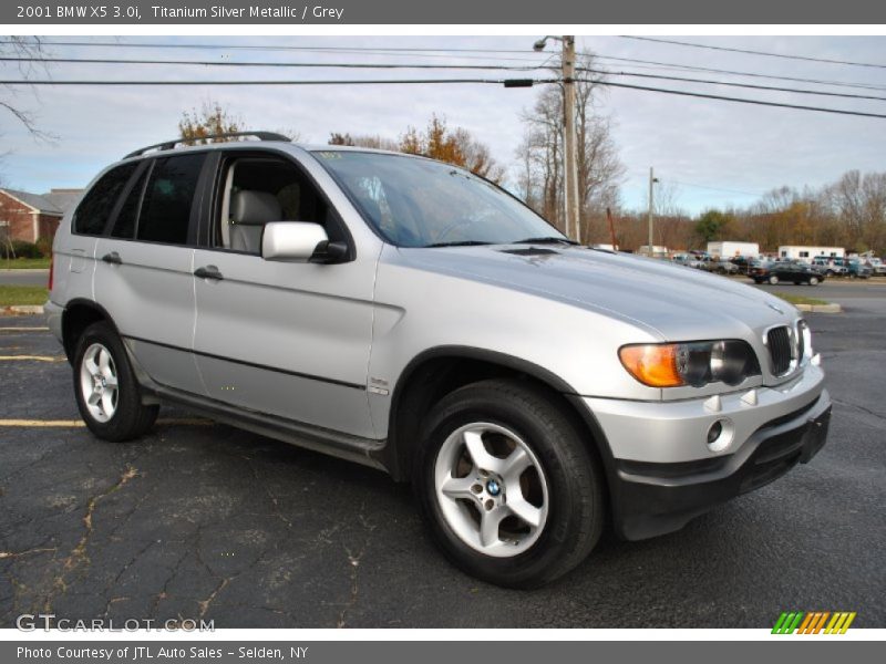 Titanium Silver Metallic / Grey 2001 BMW X5 3.0i