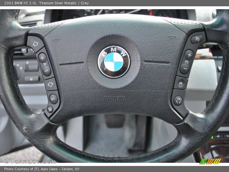 Titanium Silver Metallic / Grey 2001 BMW X5 3.0i
