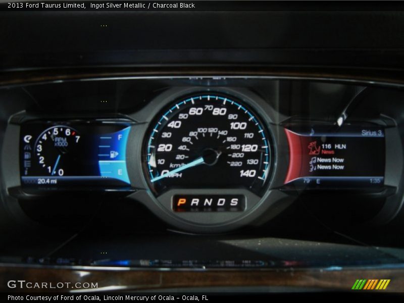 Ingot Silver Metallic / Charcoal Black 2013 Ford Taurus Limited