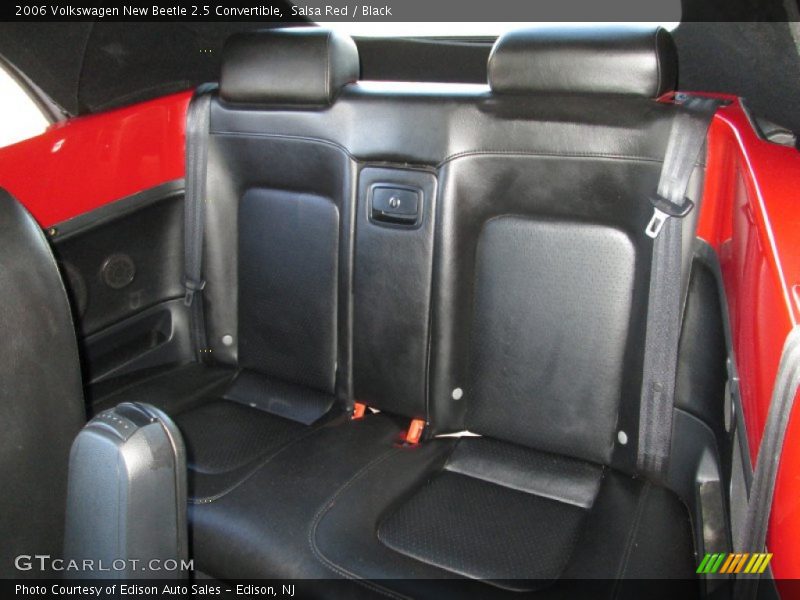 Rear Seat of 2006 New Beetle 2.5 Convertible