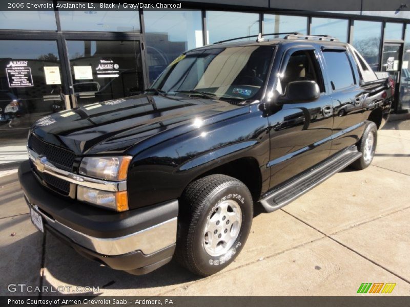 Black / Gray/Dark Charcoal 2006 Chevrolet Avalanche LS