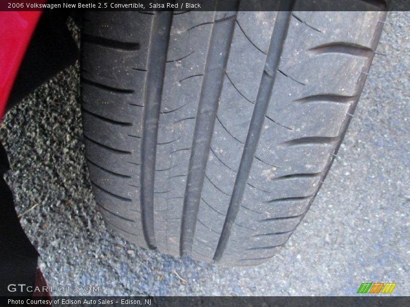 Salsa Red / Black 2006 Volkswagen New Beetle 2.5 Convertible