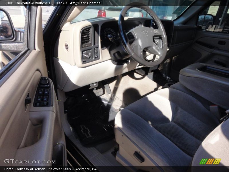Black / Gray/Dark Charcoal 2006 Chevrolet Avalanche LS