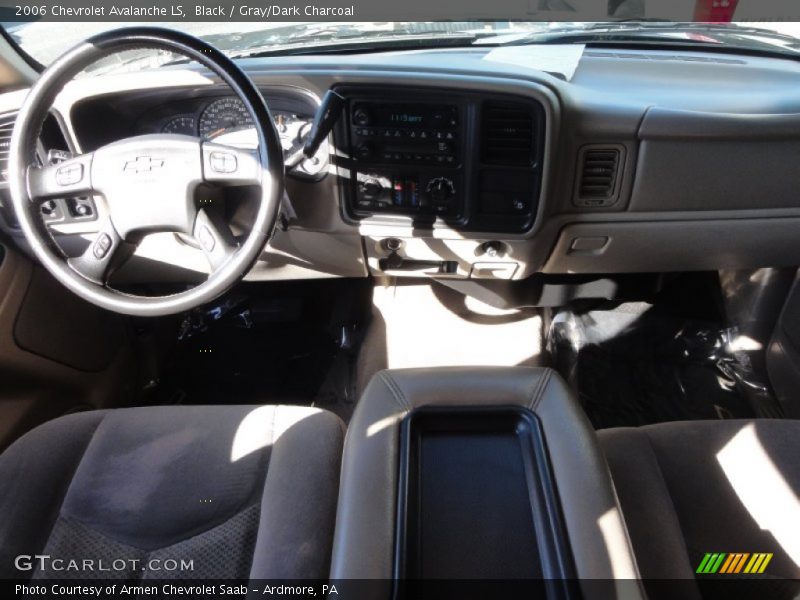 Black / Gray/Dark Charcoal 2006 Chevrolet Avalanche LS