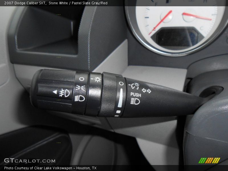 Controls of 2007 Caliber SXT