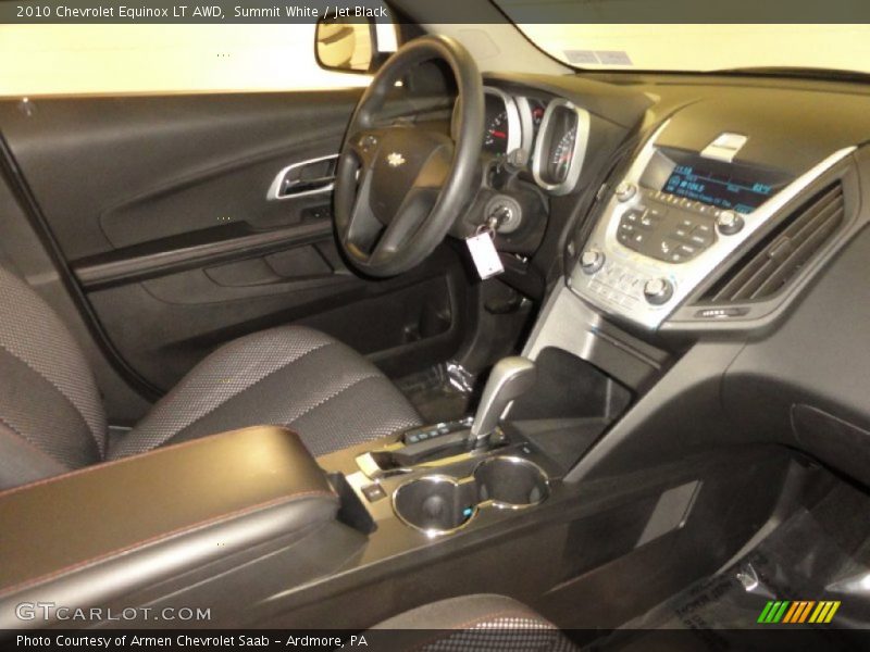 Summit White / Jet Black 2010 Chevrolet Equinox LT AWD