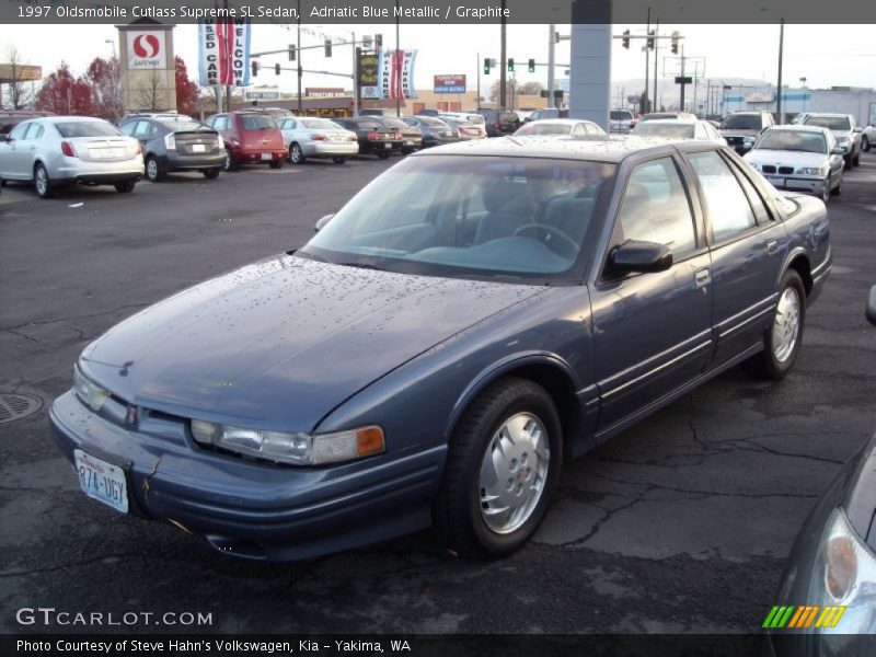 Adriatic Blue Metallic / Graphite 1997 Oldsmobile Cutlass Supreme SL Sedan