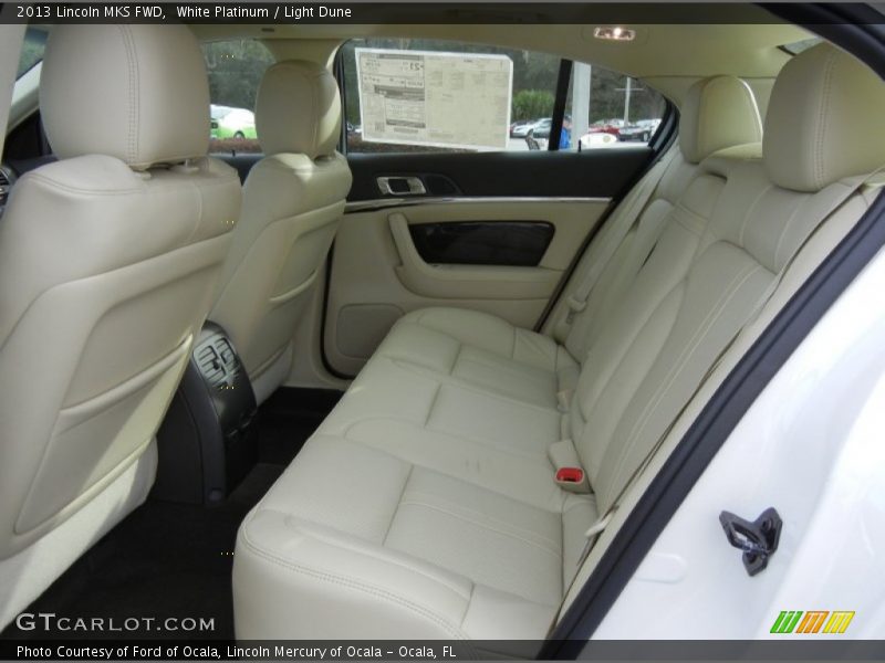 White Platinum / Light Dune 2013 Lincoln MKS FWD