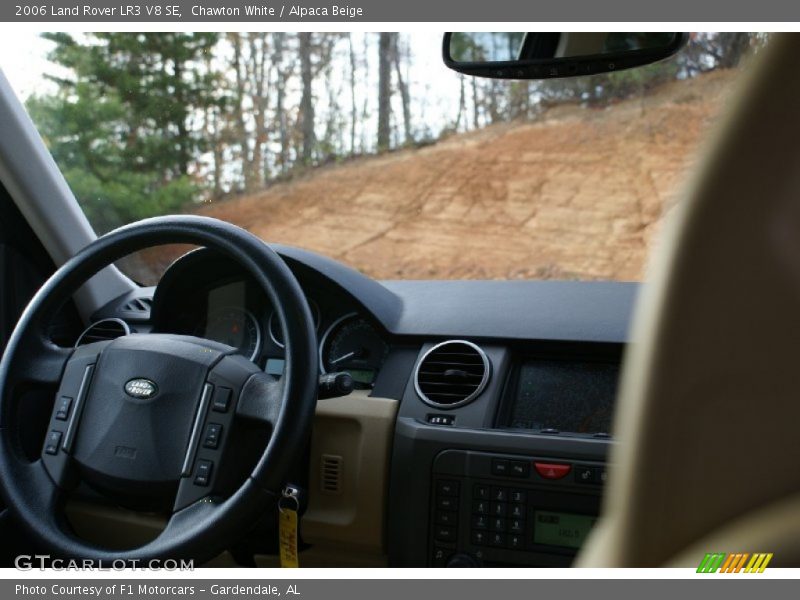 Chawton White / Alpaca Beige 2006 Land Rover LR3 V8 SE