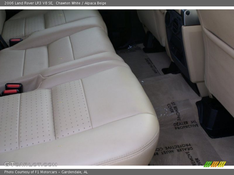 Chawton White / Alpaca Beige 2006 Land Rover LR3 V8 SE