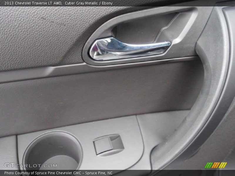 Cyber Gray Metallic / Ebony 2013 Chevrolet Traverse LT AWD