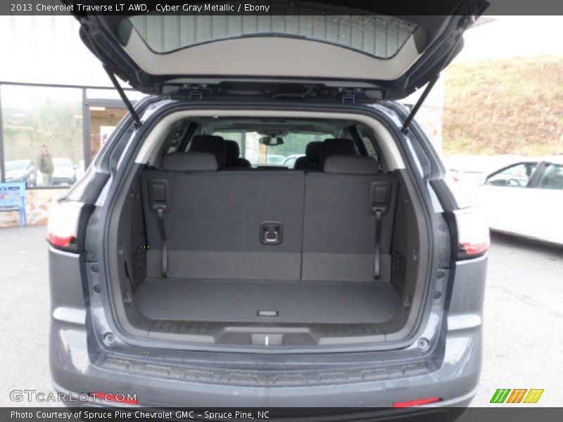 Cyber Gray Metallic / Ebony 2013 Chevrolet Traverse LT AWD