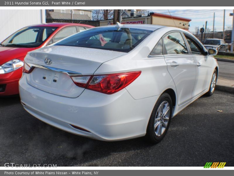 Pearl White / Camel 2011 Hyundai Sonata GLS
