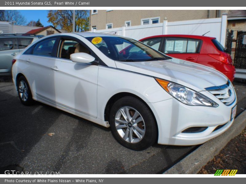 Pearl White / Camel 2011 Hyundai Sonata GLS