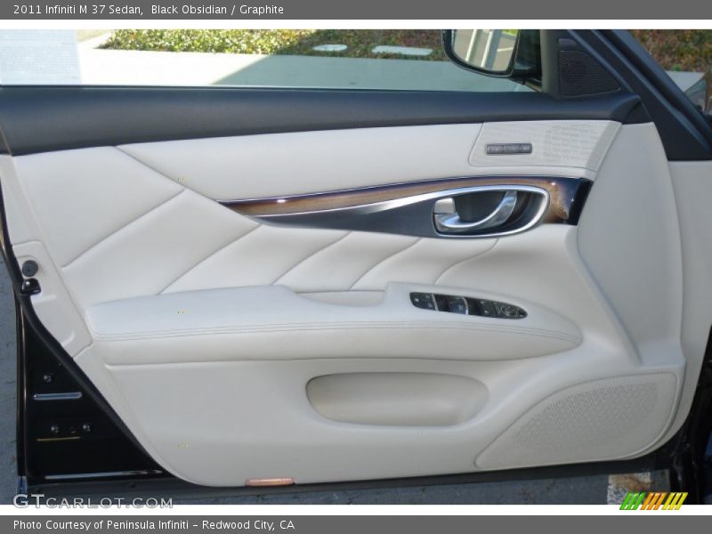Black Obsidian / Graphite 2011 Infiniti M 37 Sedan