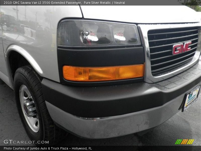 Pure Silver Metallic / Neutral 2010 GMC Savana Van LS 3500 Extended Passenger
