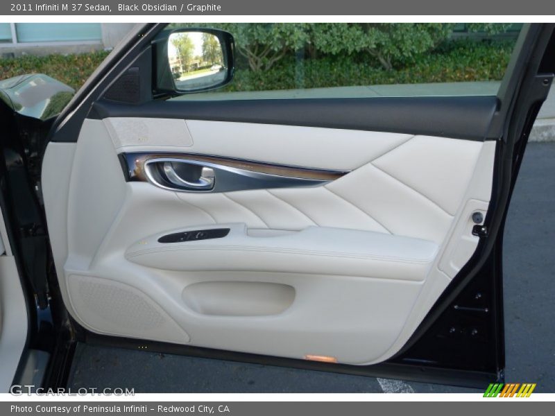 Black Obsidian / Graphite 2011 Infiniti M 37 Sedan