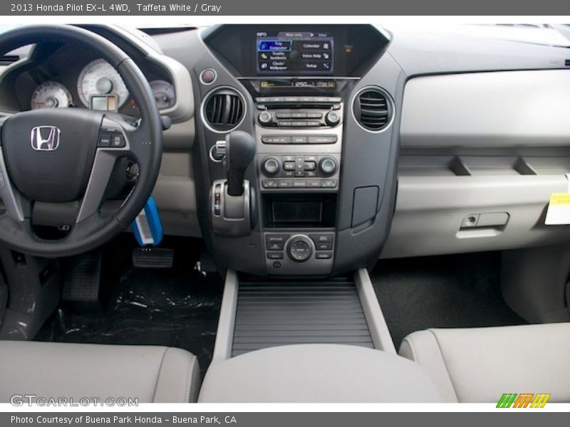 Dashboard of 2013 Pilot EX-L 4WD