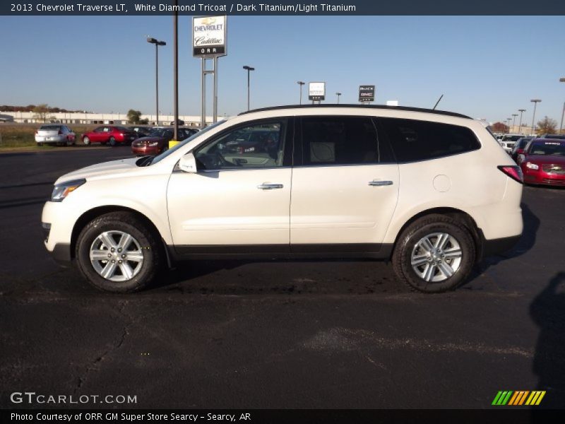 White Diamond Tricoat / Dark Titanium/Light Titanium 2013 Chevrolet Traverse LT