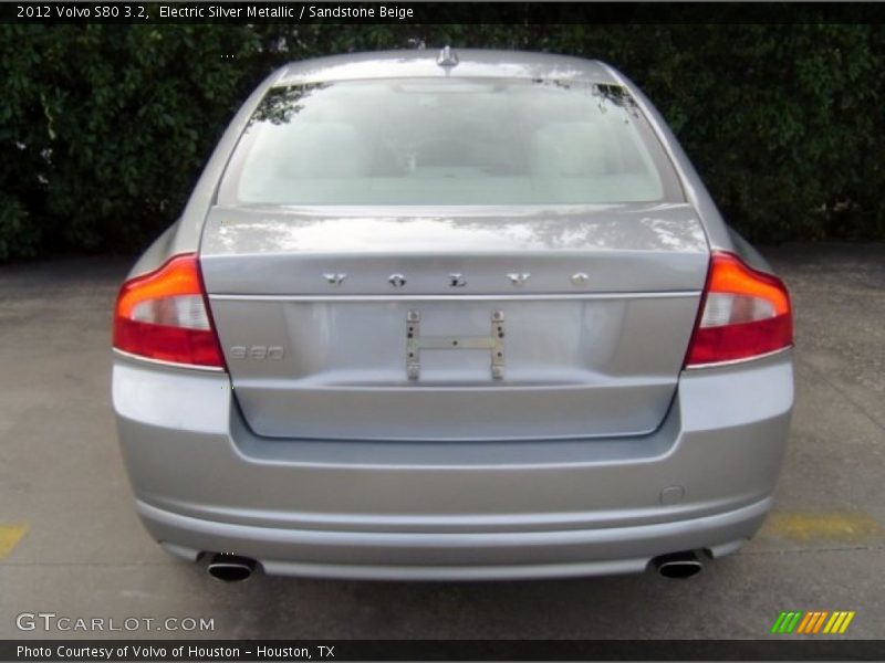 Electric Silver Metallic / Sandstone Beige 2012 Volvo S80 3.2