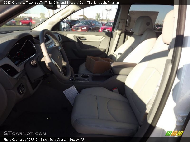 White Diamond Tricoat / Dark Titanium/Light Titanium 2013 Chevrolet Traverse LT