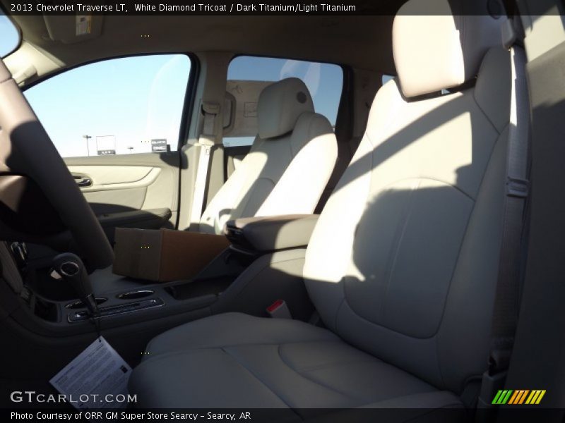 White Diamond Tricoat / Dark Titanium/Light Titanium 2013 Chevrolet Traverse LT