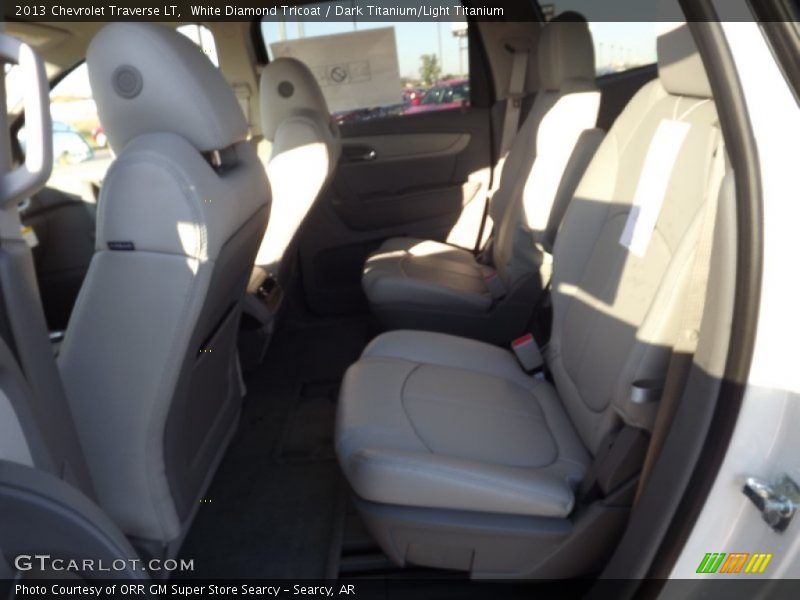 White Diamond Tricoat / Dark Titanium/Light Titanium 2013 Chevrolet Traverse LT
