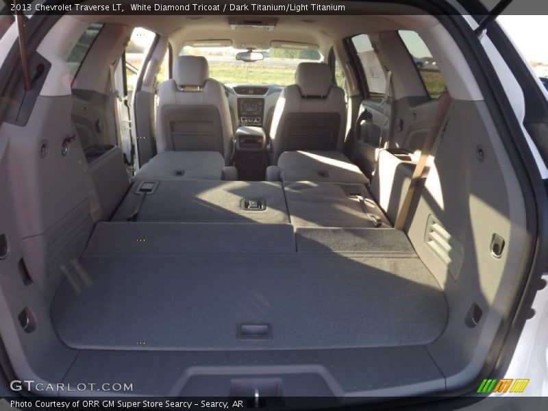 White Diamond Tricoat / Dark Titanium/Light Titanium 2013 Chevrolet Traverse LT
