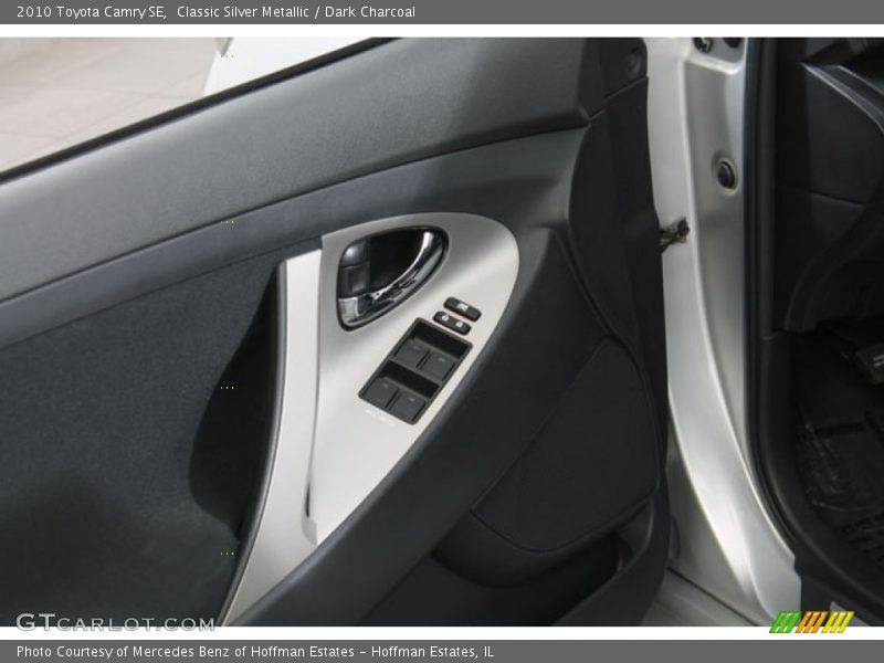 Classic Silver Metallic / Dark Charcoal 2010 Toyota Camry SE