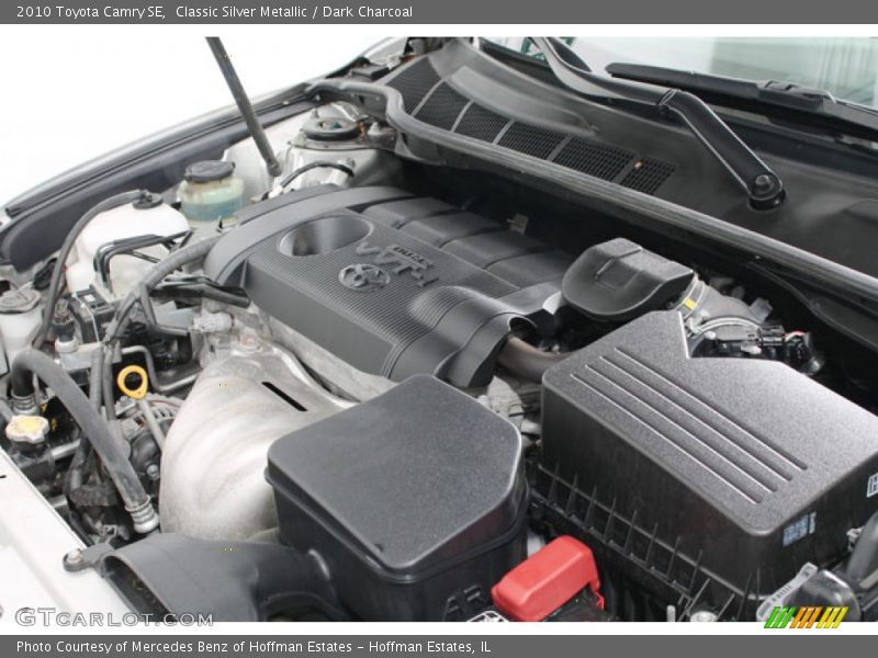 Classic Silver Metallic / Dark Charcoal 2010 Toyota Camry SE
