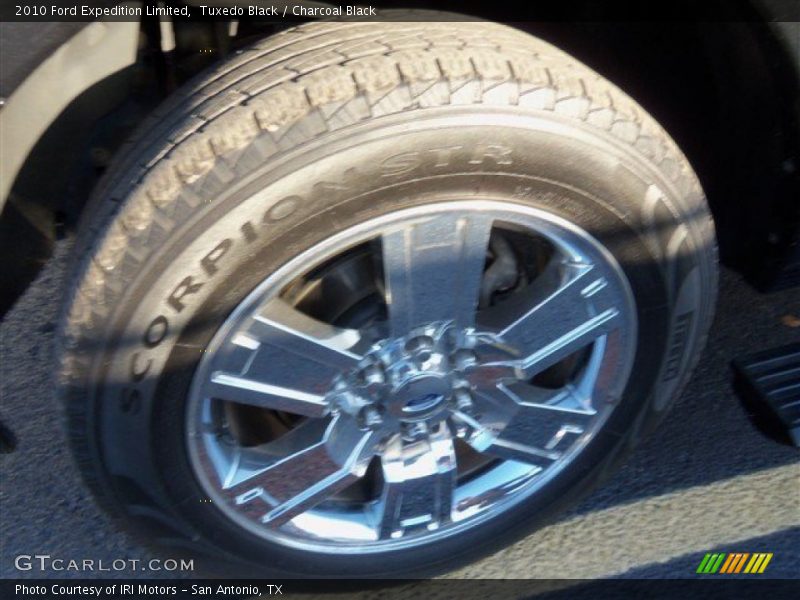 Tuxedo Black / Charcoal Black 2010 Ford Expedition Limited