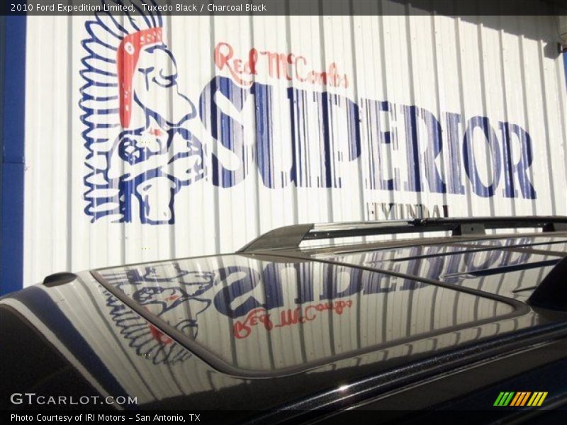 Tuxedo Black / Charcoal Black 2010 Ford Expedition Limited