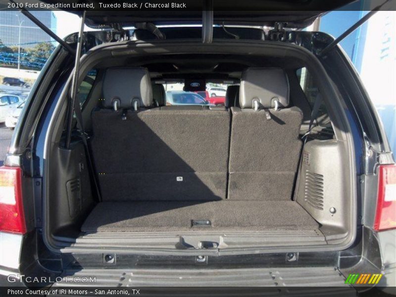 Tuxedo Black / Charcoal Black 2010 Ford Expedition Limited
