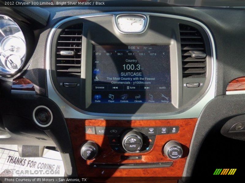 Bright Silver Metallic / Black 2012 Chrysler 300 Limited
