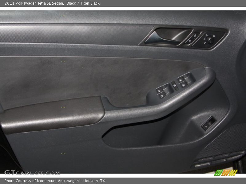 Black / Titan Black 2011 Volkswagen Jetta SE Sedan
