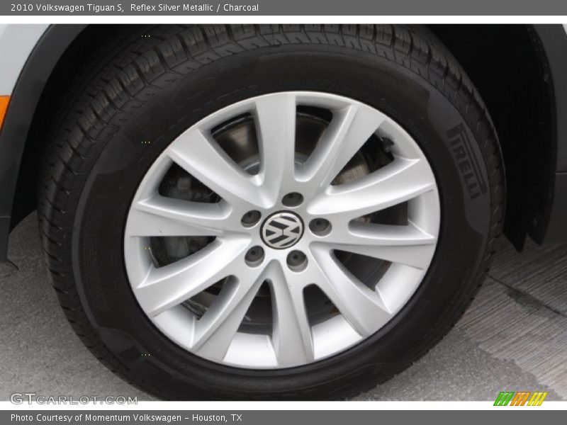 Reflex Silver Metallic / Charcoal 2010 Volkswagen Tiguan S