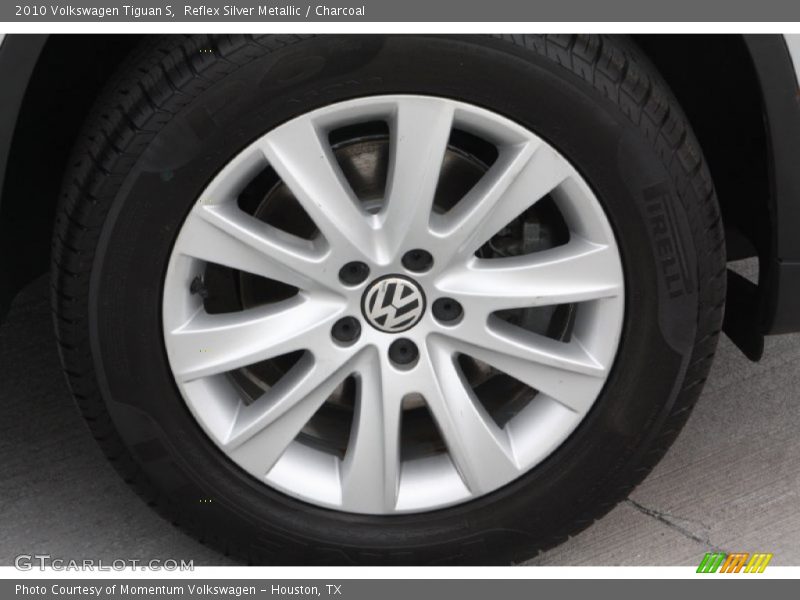Reflex Silver Metallic / Charcoal 2010 Volkswagen Tiguan S