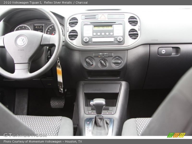 Reflex Silver Metallic / Charcoal 2010 Volkswagen Tiguan S