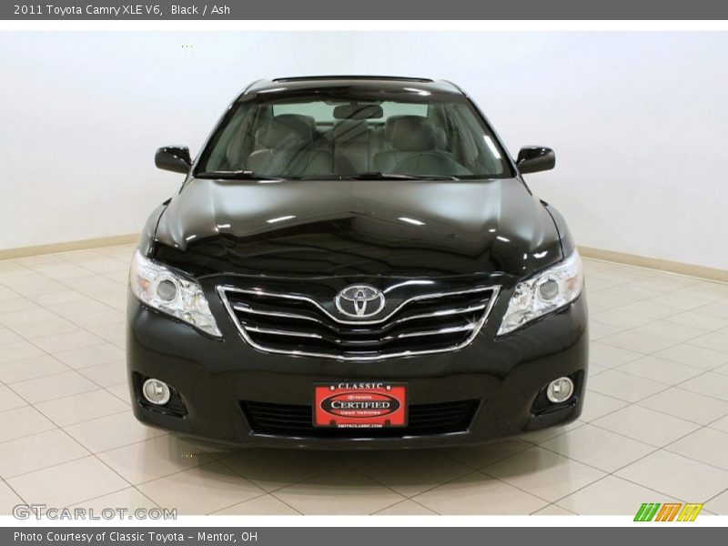 Black / Ash 2011 Toyota Camry XLE V6