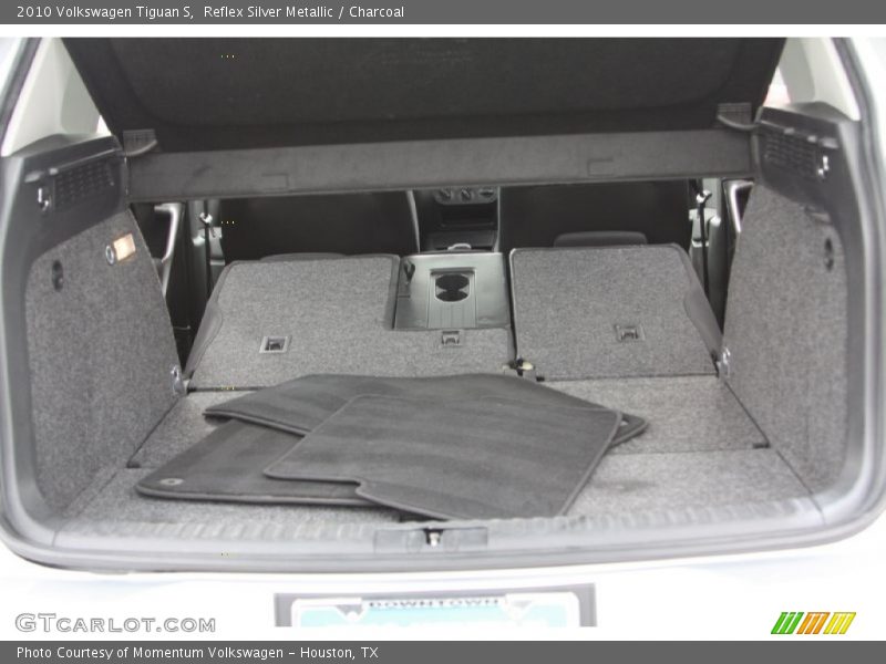 Reflex Silver Metallic / Charcoal 2010 Volkswagen Tiguan S