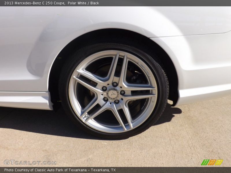 Polar White / Black 2013 Mercedes-Benz C 250 Coupe