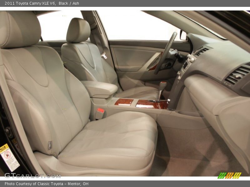 Black / Ash 2011 Toyota Camry XLE V6