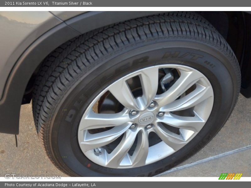 Titanium Silver / Black 2011 Kia Sorento LX V6