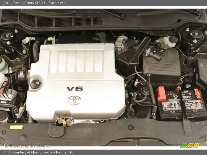 Black / Ash 2011 Toyota Camry XLE V6