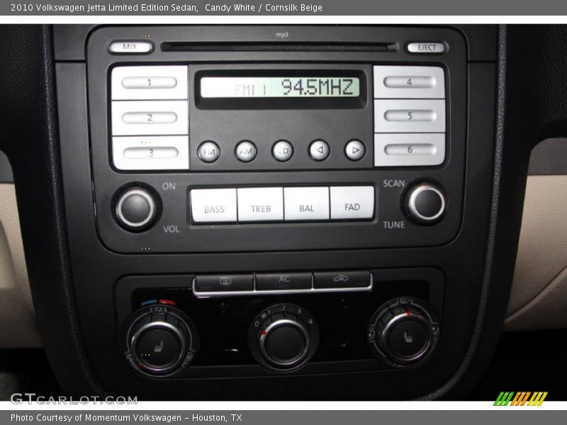 Candy White / Cornsilk Beige 2010 Volkswagen Jetta Limited Edition Sedan