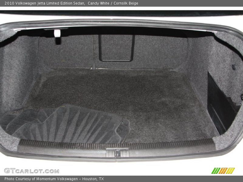 Candy White / Cornsilk Beige 2010 Volkswagen Jetta Limited Edition Sedan