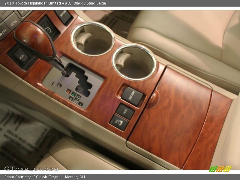 Black / Sand Beige 2010 Toyota Highlander Limited 4WD