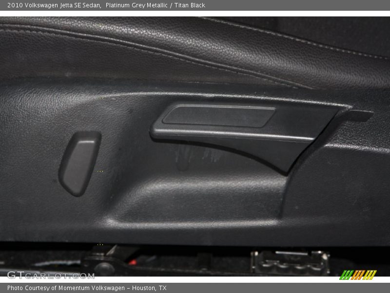 Platinum Grey Metallic / Titan Black 2010 Volkswagen Jetta SE Sedan