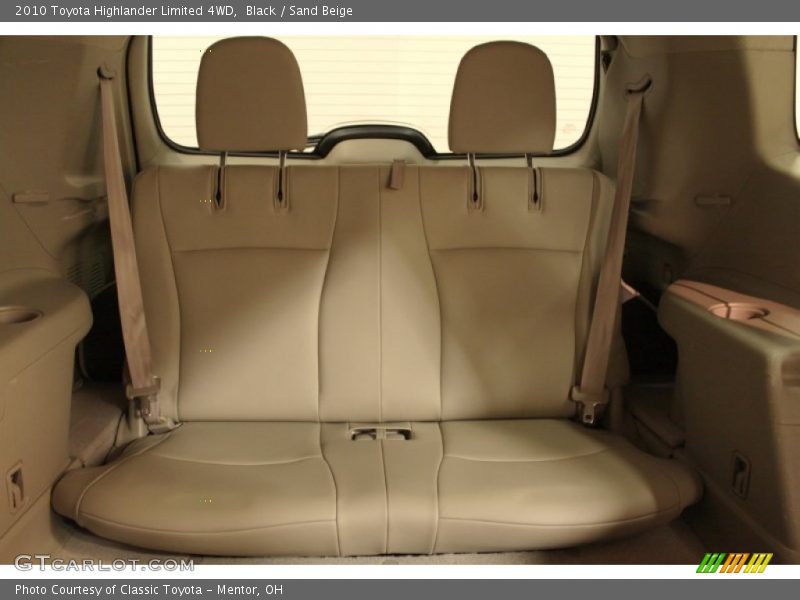 Black / Sand Beige 2010 Toyota Highlander Limited 4WD