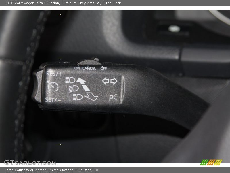 Platinum Grey Metallic / Titan Black 2010 Volkswagen Jetta SE Sedan